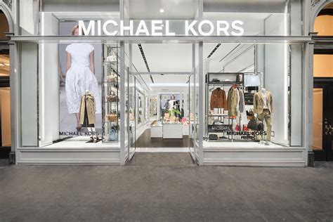 michael kors retail stores near me|Michael Kors store location.